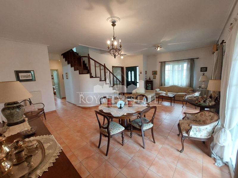 property-img