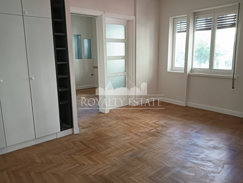 property-img
